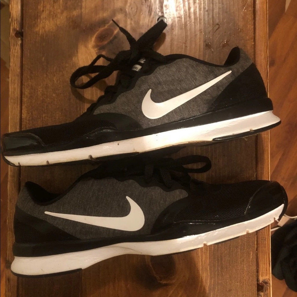 Nike training shoe size 11